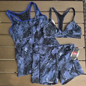 TYR Durafast Women's Storm Harley Tank, Stella & Kalani short Sz S New Sample